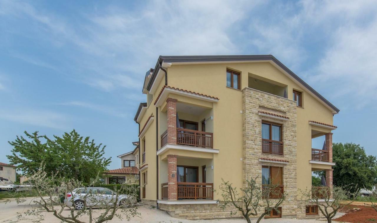 Apartments Hana In Фунтана Экстерьер фото