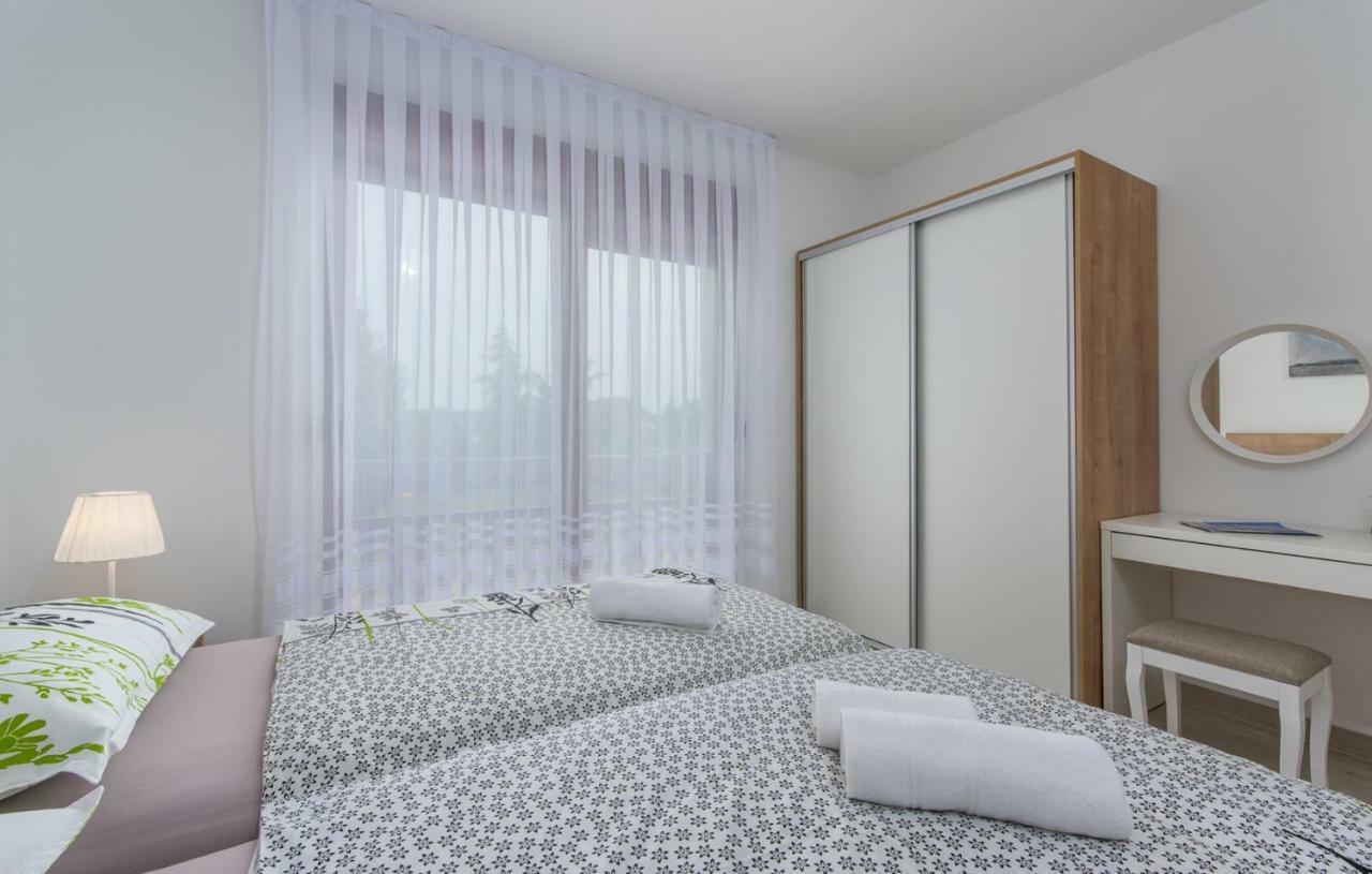 Apartments Hana In Фунтана Экстерьер фото